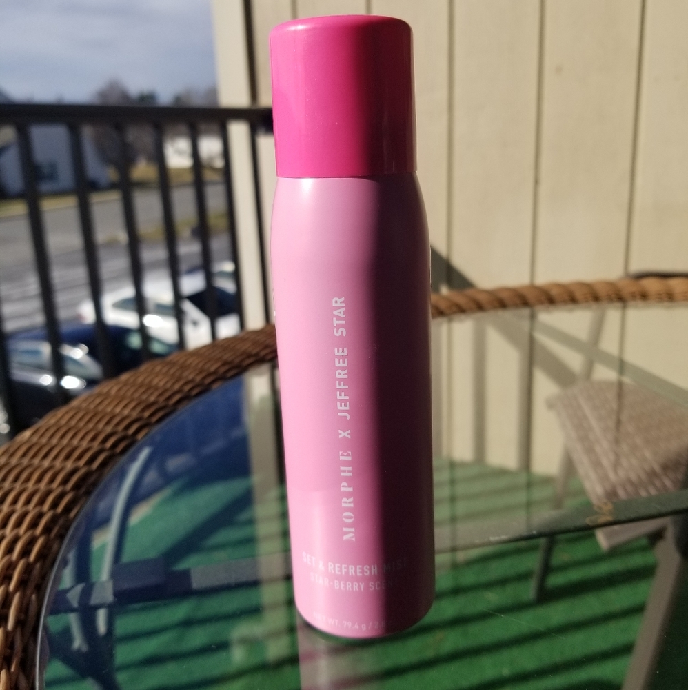 Morphe X Jeffree star setting spray